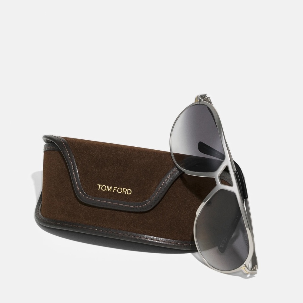 Authentic- NEW TOM FORD TF1060 16B AVIATOR SUNGLASSES TOM FORD XAVIER - Picture 5 of 17